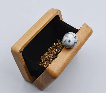 Women's Fashion Solid Color Wooden Clutch Bag