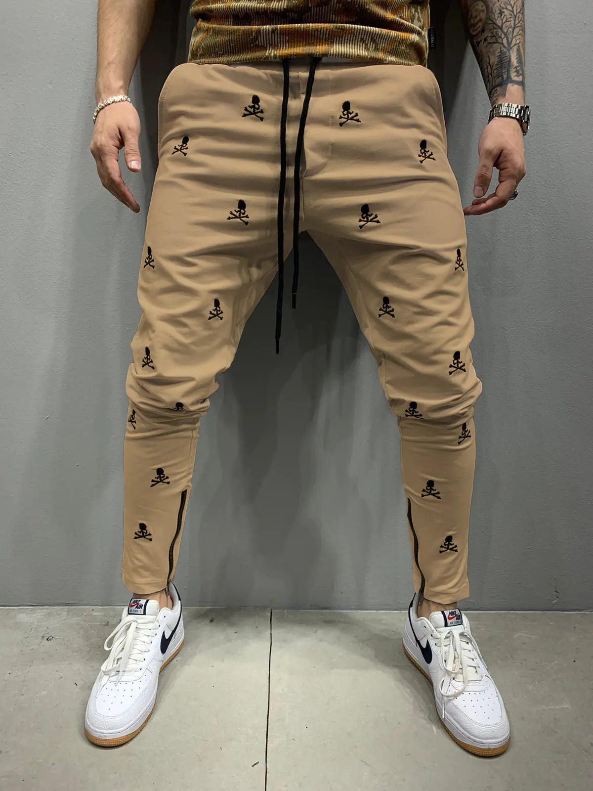 Men's Fitness Sweatpants in Hip Hop Color Design